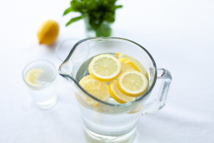 The Importance of Drinking Lemon Water with Celtic Salt from a Longevity and Biohacking Perspective